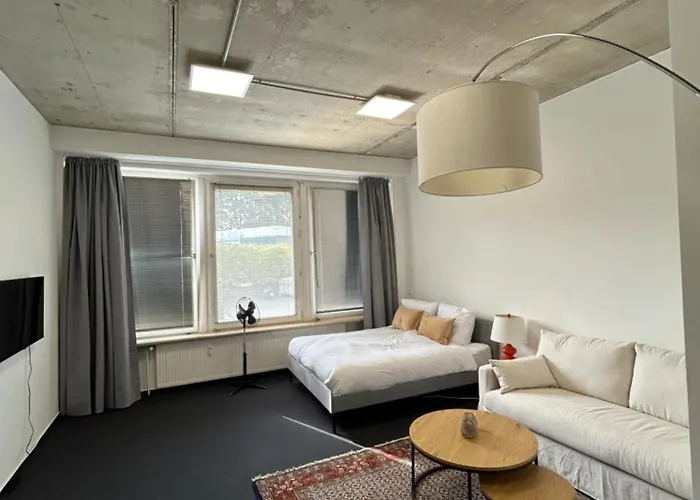35 qm großes Apartment mit eigenem Badezimmer in den Elbvororten Hamburg